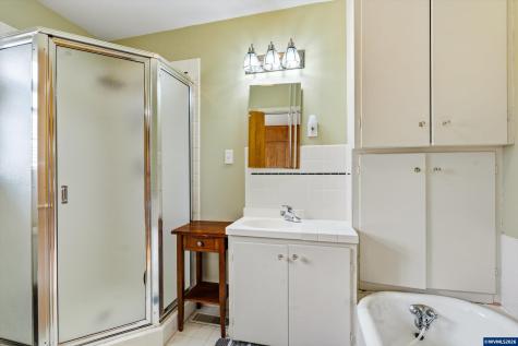 340 NW 7th Street Corvallis OR 97330