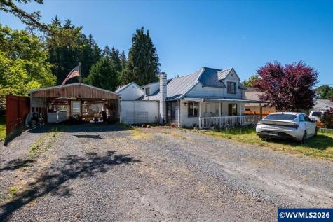 110 8th Avenue Sweet Home OR 97386