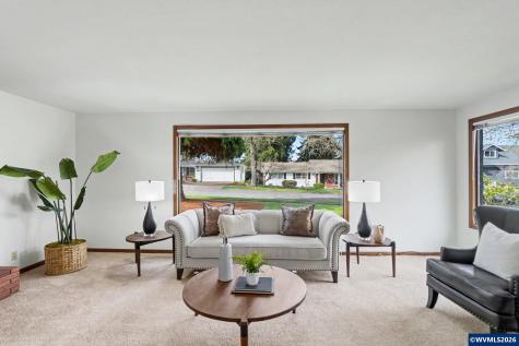 1726 Ewald Avenue SE Salem OR 97302