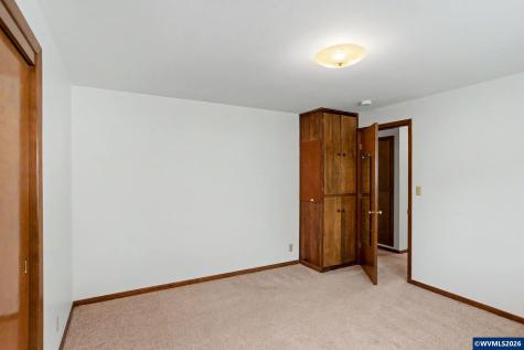 1726 Ewald Avenue SE Salem OR 97302