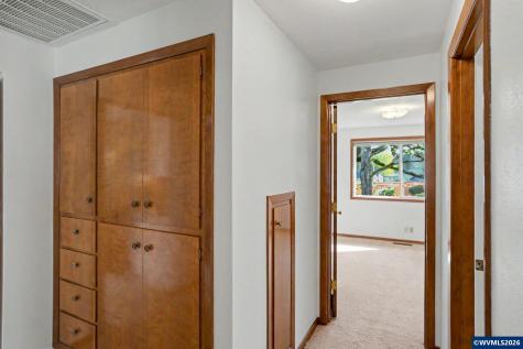 1726 Ewald Avenue SE Salem OR 97302