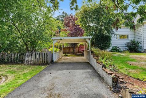 728 Wilbur Street SE Salem OR 97302