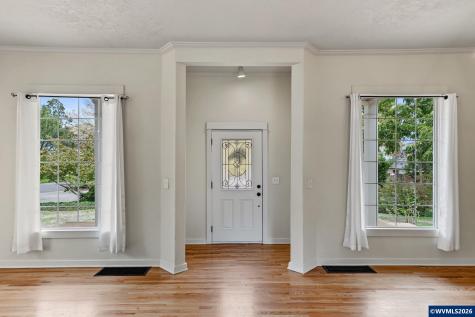 728 Wilbur Street SE Salem OR 97302