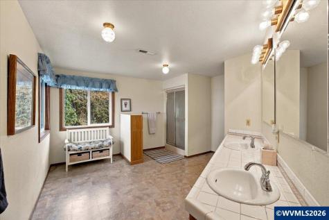 6515 Kurtz Road Dallas OR 97338