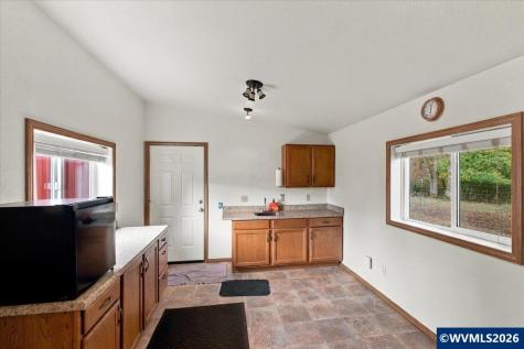 6515 Kurtz Road Dallas OR 97338