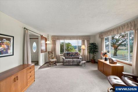 6515 Kurtz Road Dallas OR 97338