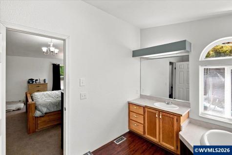 3908 Willamette Avenue SE Albany OR 97322