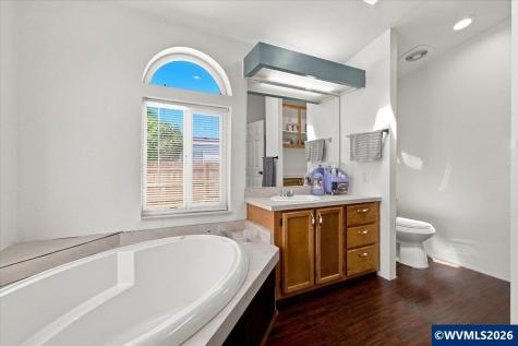 3908 Willamette Avenue SE Albany OR 97322