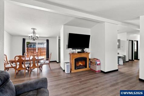 3908 Willamette Avenue SE Albany OR 97322