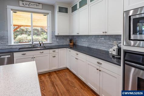 6206 SW Chestnut Drive Corvallis OR 97333