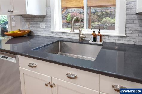 6206 SW Chestnut Drive Corvallis OR 97333