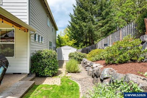 6206 SW Chestnut Drive Corvallis OR 97333