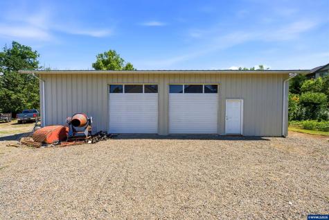 5290 Caplinger Road SE Salem OR 97317
