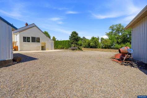 5290 Caplinger Road SE Salem OR 97317
