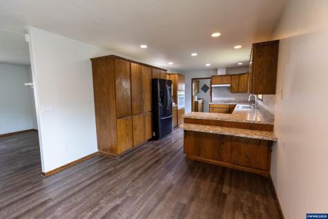 2941 Salem Avenue SE Albany OR 97321