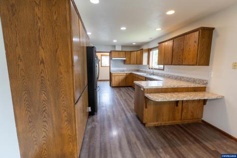 2941 Salem Avenue SE Albany OR 97321