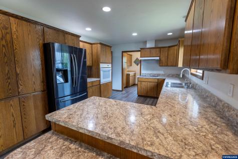 2941 Salem Avenue SE Albany OR 97321