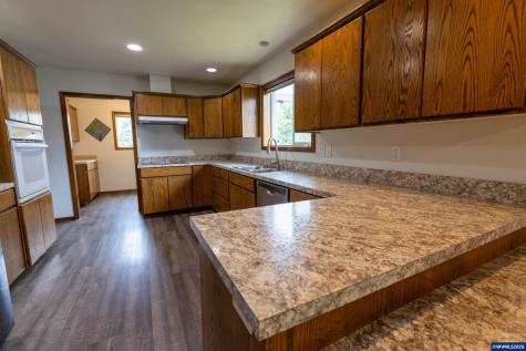2941 Salem Avenue SE Albany OR 97321