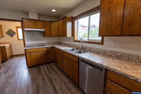 2941 Salem Avenue SE Albany OR 97321