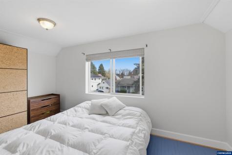 395 22nd Street SE Salem OR 97301