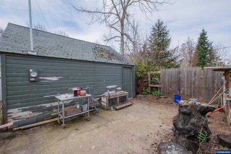 395 22nd Street SE Salem OR 97301
