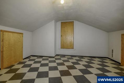 578 23rd Street NE Salem OR 97301