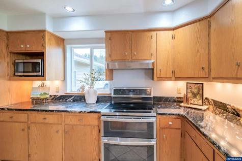 16000 Airlie Road Monmouth OR 97361