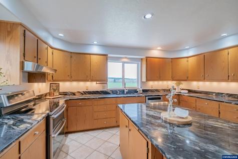 16000 Airlie Road Monmouth OR 97361