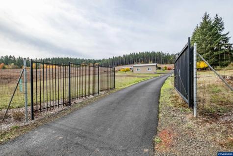 16000 Airlie Road Monmouth OR 97361