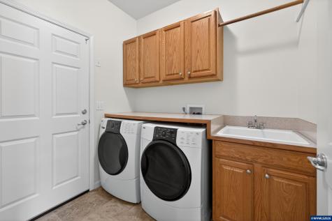 1969 Antelope Court SW Albany OR 97321