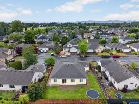 1969 Antelope Court SW Albany OR 97321