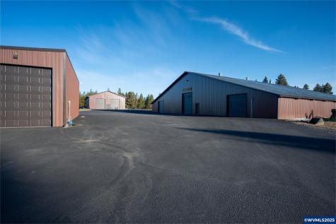 52255 Hunnington Road La Pine OR 97739
