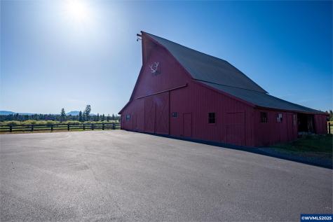 52255 Hunnington Road La Pine OR 97739