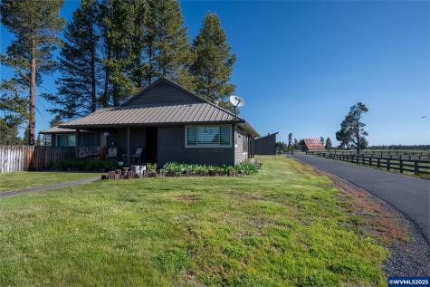 52255 Hunnington Road La Pine OR 97739