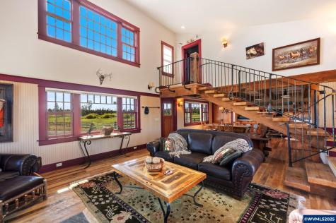 52255 Hunnington Road La Pine OR 97739