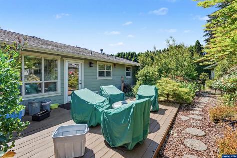 4733 Century Court S Salem OR 97302