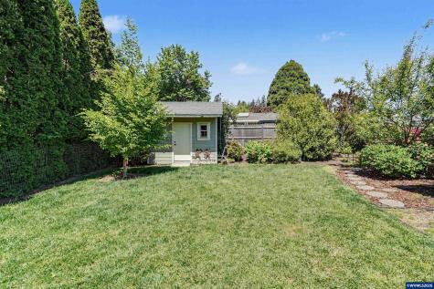 4733 Century Court S Salem OR 97302