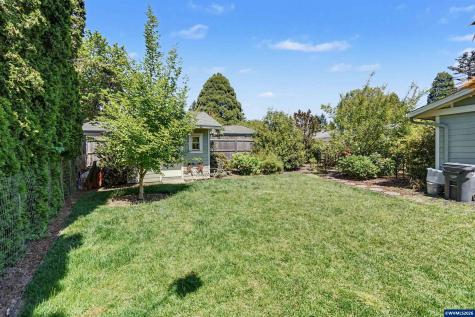 4733 Century Court S Salem OR 97302