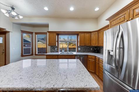 4465 Countryside Court NE Salem OR 97305