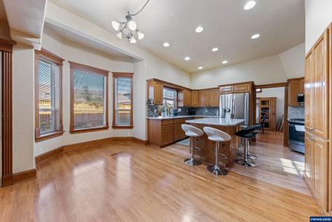 4465 Countryside Court NE Salem OR 97305