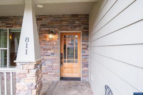 811 Northpoint Lp Brownsville OR 97327