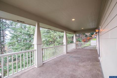 811 Northpoint Lp Brownsville OR 97327