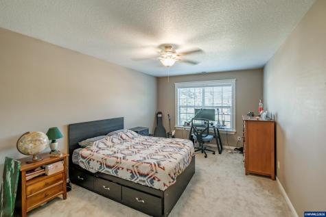 2697 Broadway Street NW Albany OR 97321