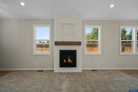 760 Emily Grace Court SE Salem OR 97306