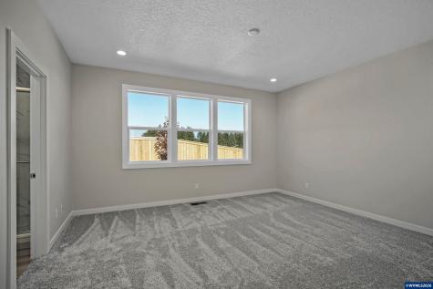 760 Emily Grace Court SE Salem OR 97306