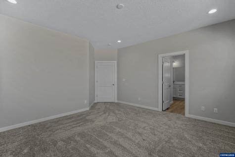 760 Emily Grace Court SE Salem OR 97306