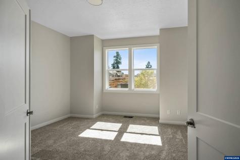760 Emily Grace Court SE Salem OR 97306