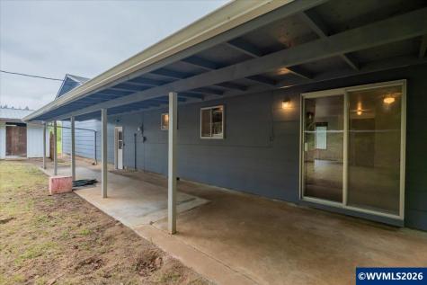 38113 Golden Valley Drive Lebanon OR 97355