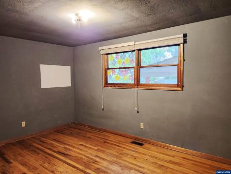 4926 Pullman Avenue SE Salem OR 97302
