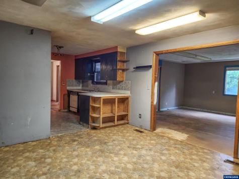 4926 Pullman Avenue SE Salem OR 97302